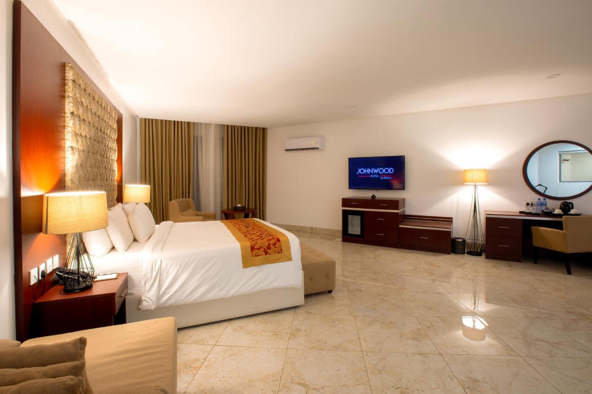 Johnwood Hotel By Bolton Abuja Exterior photo